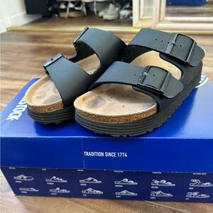 Platform Birkenstocks - sz 38